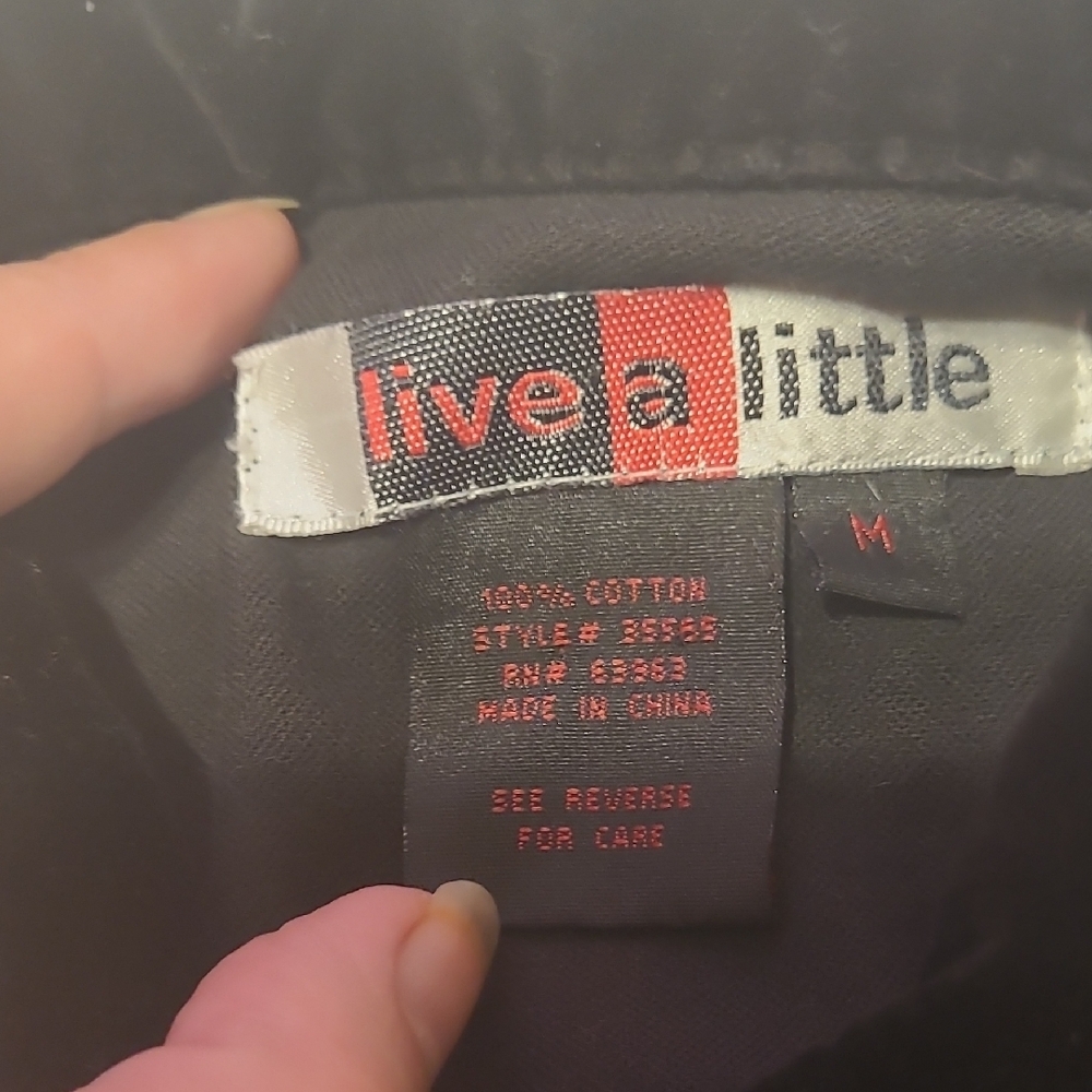 [EUC] Live a Little 🖤 VTG Black Velveteen Jacket w/ Pockets, Sz Medium, 90s-Y2K - Picture 15 of 17